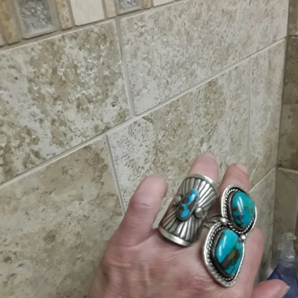🚫SOLD🚫Vtg Sterling Navajo Turquoise Ring - Picture 4 of 8